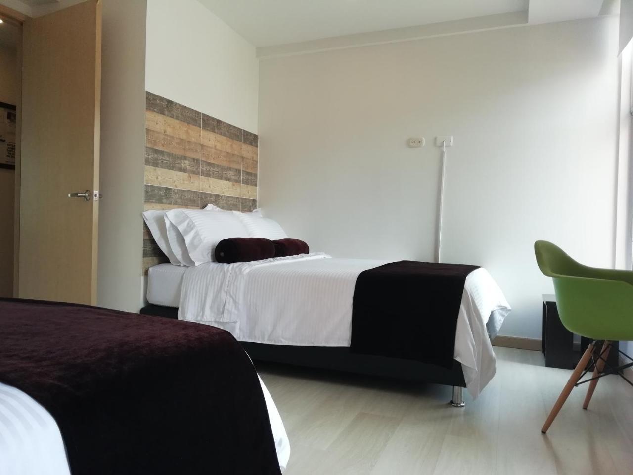 Apartasuite Laureles Cmc Медельїн Екстер'єр фото